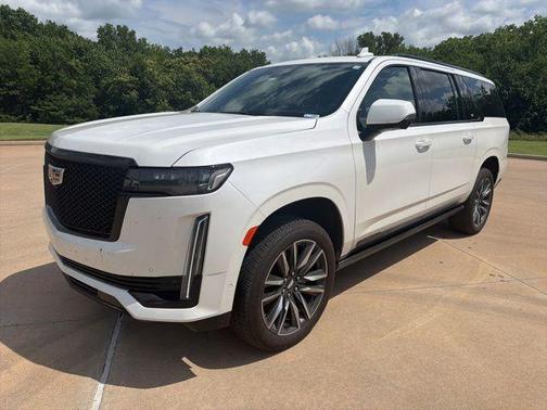 Crystal White Tri-Coat 2023 Cadillac Escalade ESV Sport