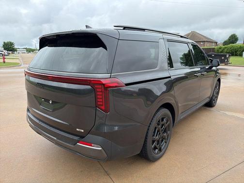 Metal 2025 Kia Carnival Hybrid SX PRESTIGE