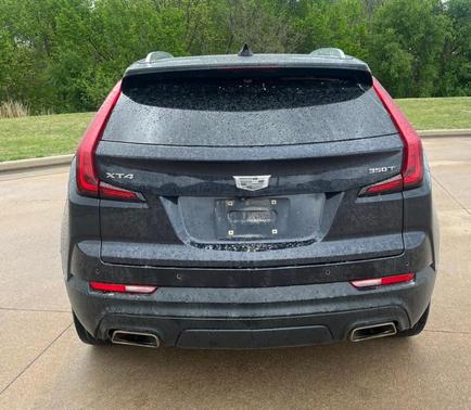 Galactic Gray Metallic 2022 Cadillac XT4 Luxury