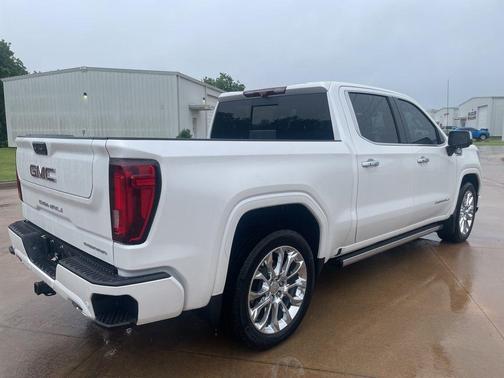 White Frost Tri-Coat 2024 GMC Sierra 1500 Denali
