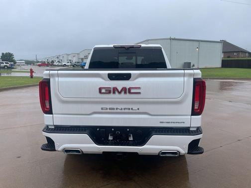 White Frost Tri-Coat 2024 GMC Sierra 1500 Denali