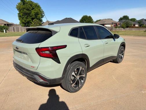 Green 2024 Chevrolet Trax 1RS