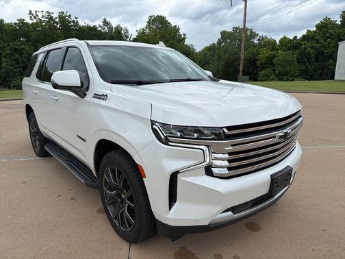 Iridescent Pearl Tricoat 2021 Chevrolet Tahoe High Country