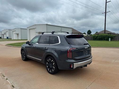 Gravity Gray 2024 Kia Telluride SX