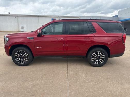 Cayenne Red Tintcoat 2021 GMC Yukon AT4