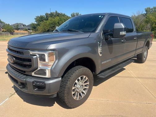Gray Metallic 2022 Ford F-250 Lariat