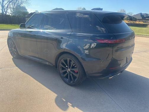 Santorini Black 2025 Land Rover Range Rover Sport P400 Dynamic SE