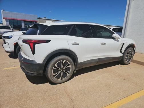 Summit White 2024 Chevrolet Blazer EV LT