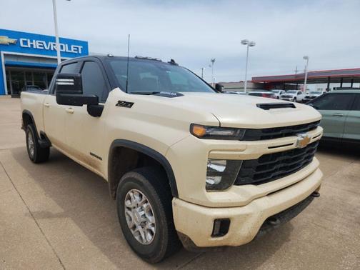 Summit White 2024 Chevrolet Silverado 2500 LT