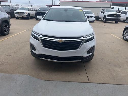 Summit White 2024 Chevrolet Equinox LT