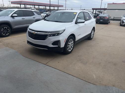 Summit White 2024 Chevrolet Equinox LT