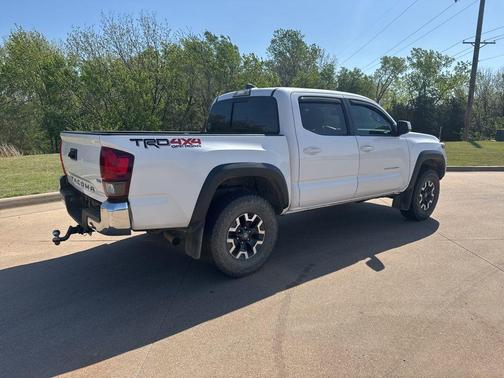 Super White 2019 Toyota Tacoma TRD Off Road