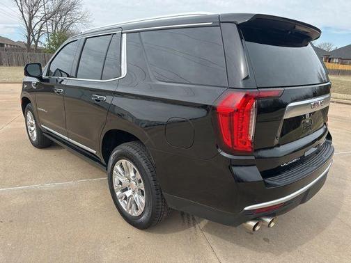 Onyx Black 2022 GMC Yukon Denali