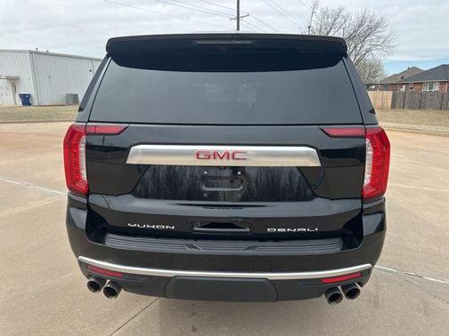Onyx Black 2022 GMC Yukon Denali