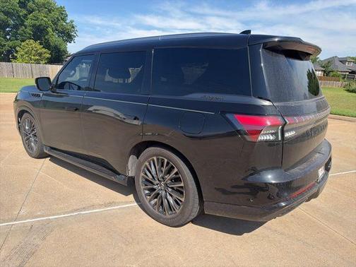 Diamond Black 2025 INFINITI QX80 AUTOGRAPH