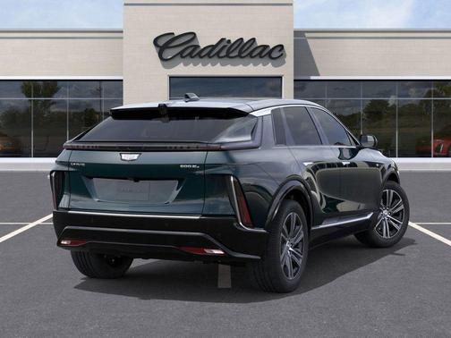Emerald 2026 Cadillac LYRIQ Premium Luxury