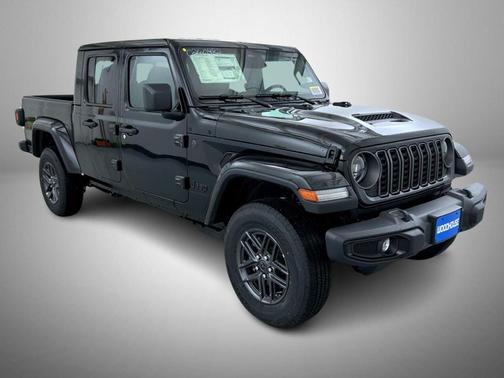 Black Clearcoat 2026 Jeep Gladiator Sport S