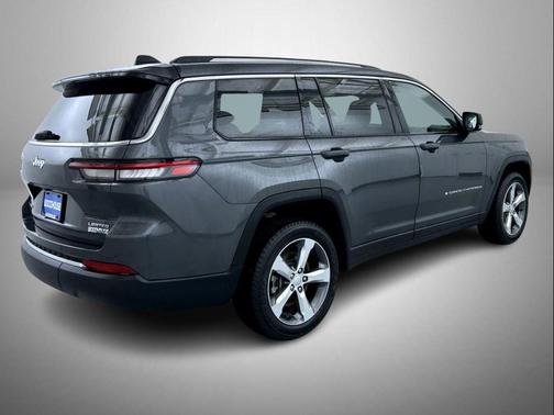Baltic Gray Metallic Clearcoat 2022 Jeep Grand Cherokee L Limited