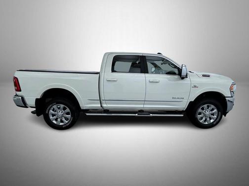 2023 RAM 2500 Limited Crew Cab 4x4 6'4' Box
