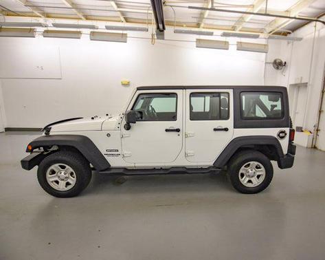2017 Jeep Wrangler Unlimited Sport RHD