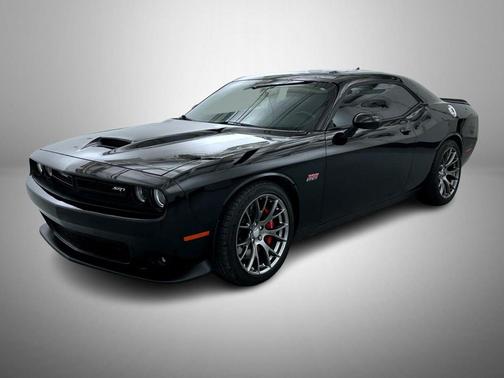2016 Dodge Challenger SRT 392