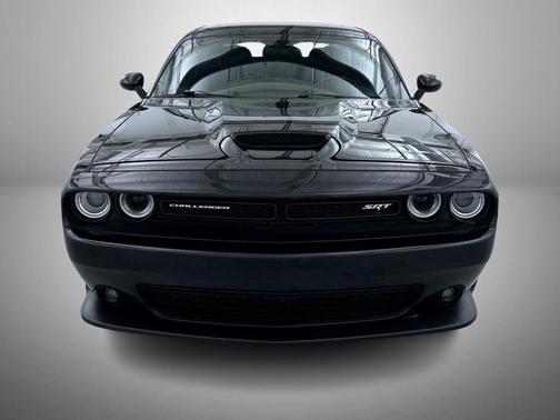 2016 Dodge Challenger SRT 392
