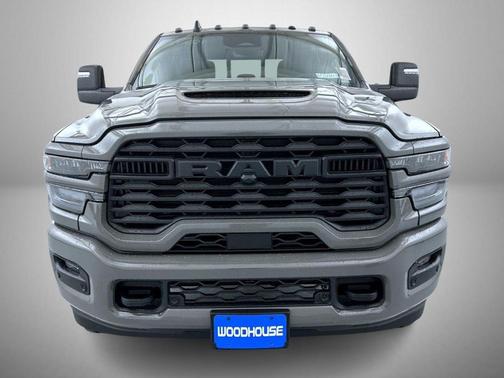 Ceramic Gray Clearcoat 2026 RAM 2500 Black Express Crew Cab 4x4 6'4' Box