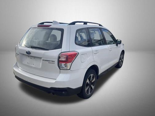 2017 Subaru Forester 2.5i