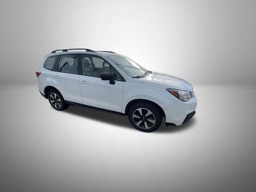 2017 Subaru Forester 2.5i