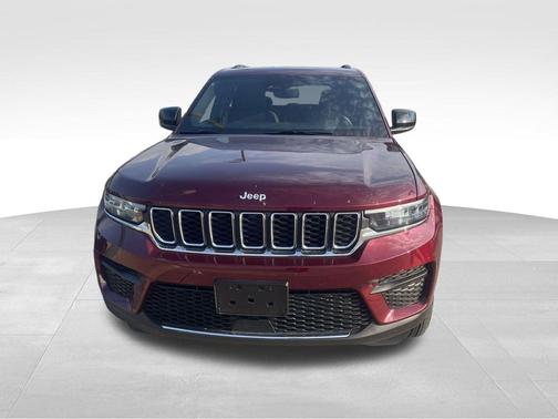 2024 Jeep Grand Cherokee Laredo