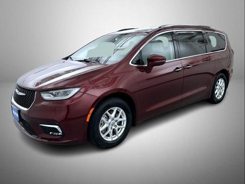 Velvet Red Pearlcoat 2021 Chrysler Pacifica Touring L