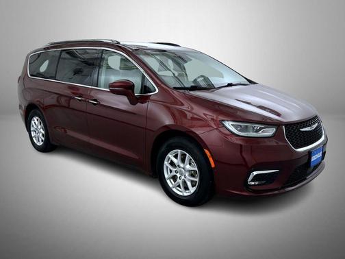Velvet Red Pearlcoat 2021 Chrysler Pacifica Touring L