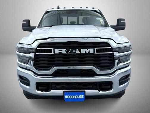 2026 RAM 2500 Tradesman Crew Cab 4x4 8' Box