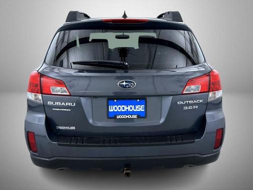 2014 Subaru Outback 3.6R Limited