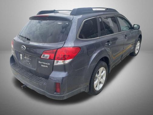 2014 Subaru Outback 3.6R Limited