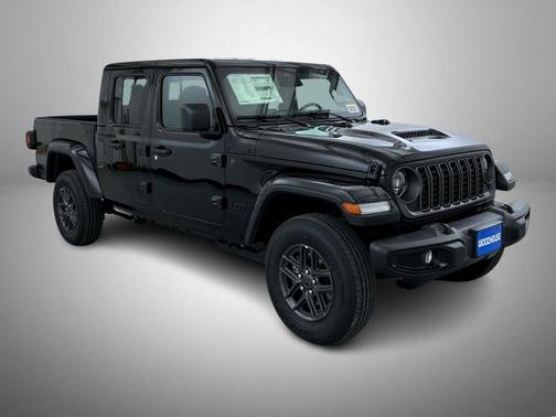 Black Clearcoat 2026 Jeep Gladiator Sport S