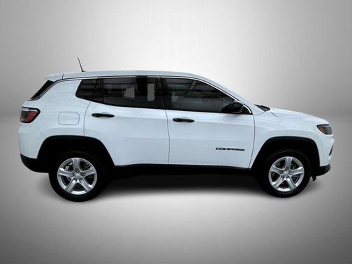 2023 Jeep Compass Sport