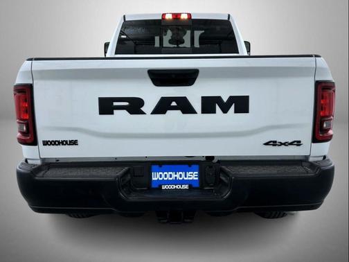 2026 RAM 2500 Tradesman Crew Cab 4x4 8' Box
