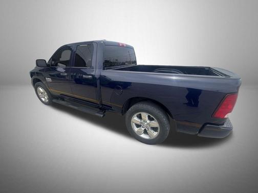 True Blue Pearlcoat 2019 RAM 1500 Express