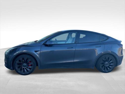 2022 Tesla Model Y Performance Dual Motor All-Wheel Drive
