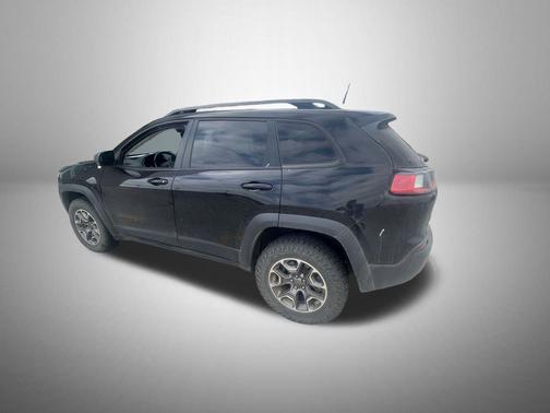 2020 Jeep Cherokee Trailhawk