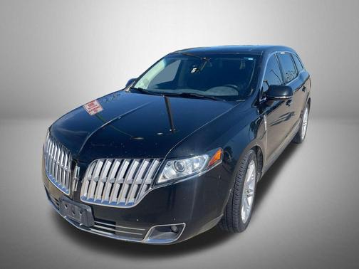 Infinite Black Metallic 2019 Lincoln MKT Reserve
