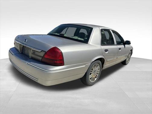2010 Mercury Grand Marquis LS (Fleet Only)