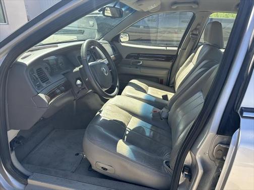 2010 Mercury Grand Marquis LS (Fleet Only)