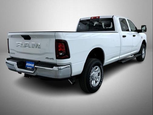 2026 RAM 2500 Tradesman Crew Cab 4x4 8' Box