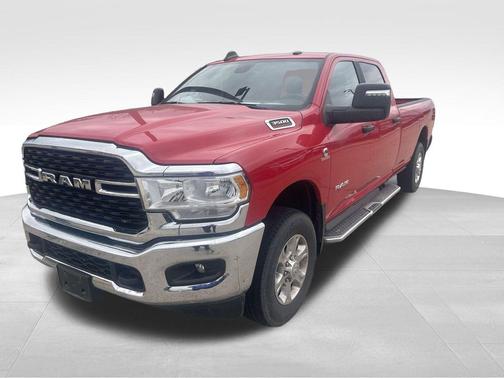 2024 RAM 3500 Big Horn Crew Cab 4x4 8' Box