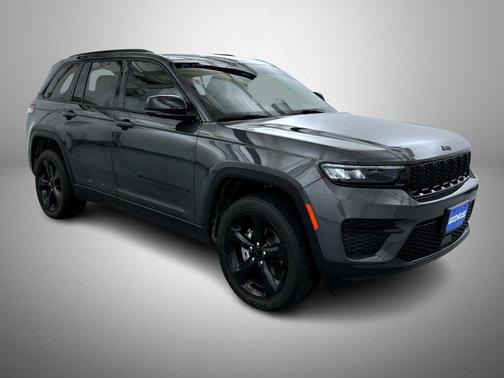 2024 Jeep Grand Cherokee Altitude
