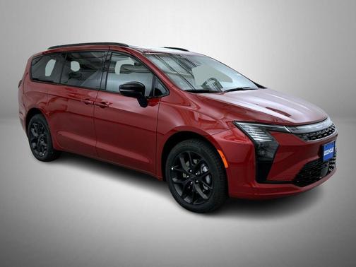 Red Hot Pearlcoat 2027 Chrysler Pacifica Limited