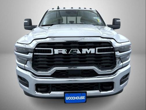 2026 RAM 3500 Tradesman Crew Cab 4x4 8' Box