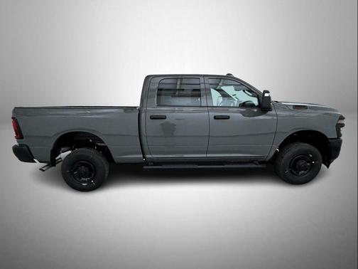 2026 RAM 2500 Tradesman Crew Cab 4x4 6'4' Box